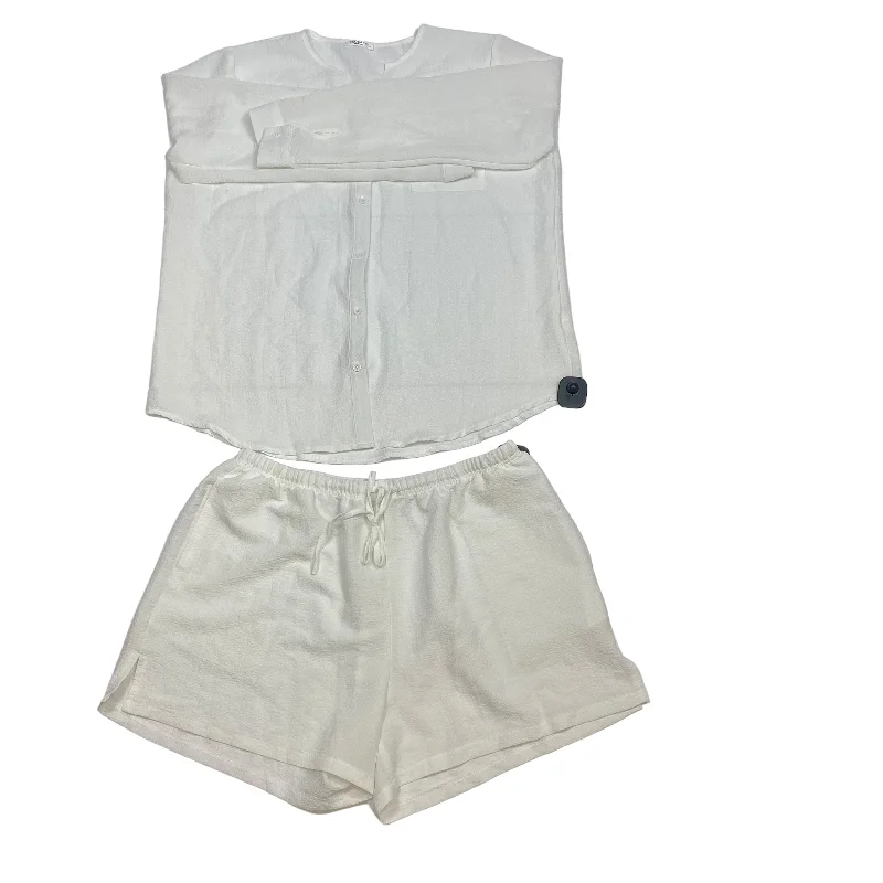 Shorts Set By Ekouaer In White, Size: Xl